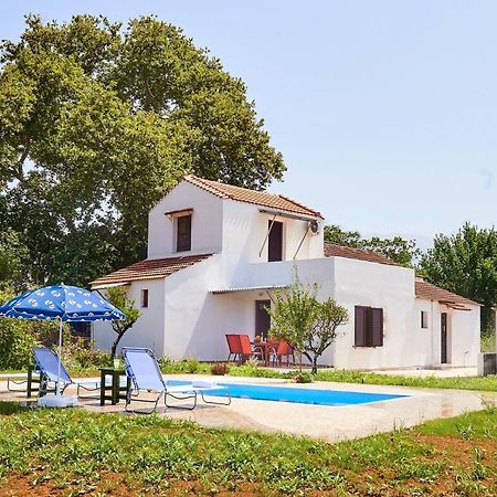 Platanos Stone House Villa คาลีเวส ภายนอก รูปภาพ